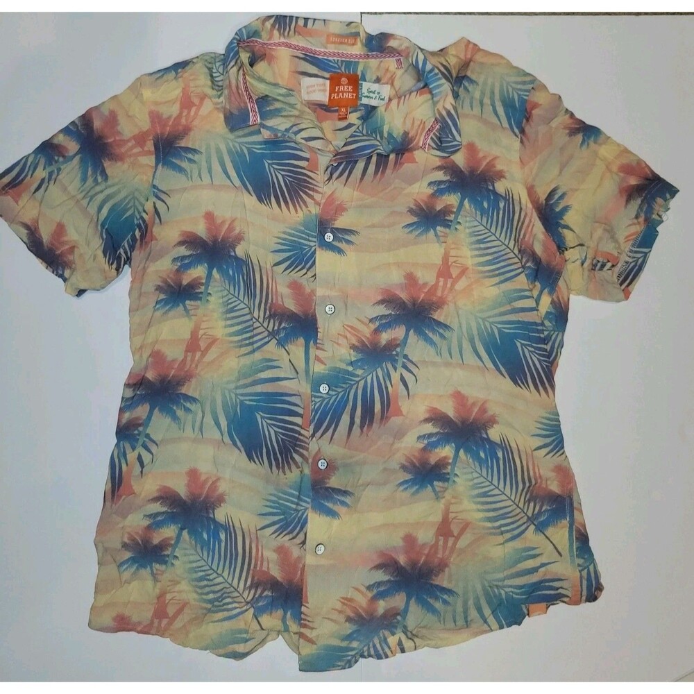 Free Planet Forever Sun Men's XL Tropical Hawaiian Short Sleeve Button-Up Rayon